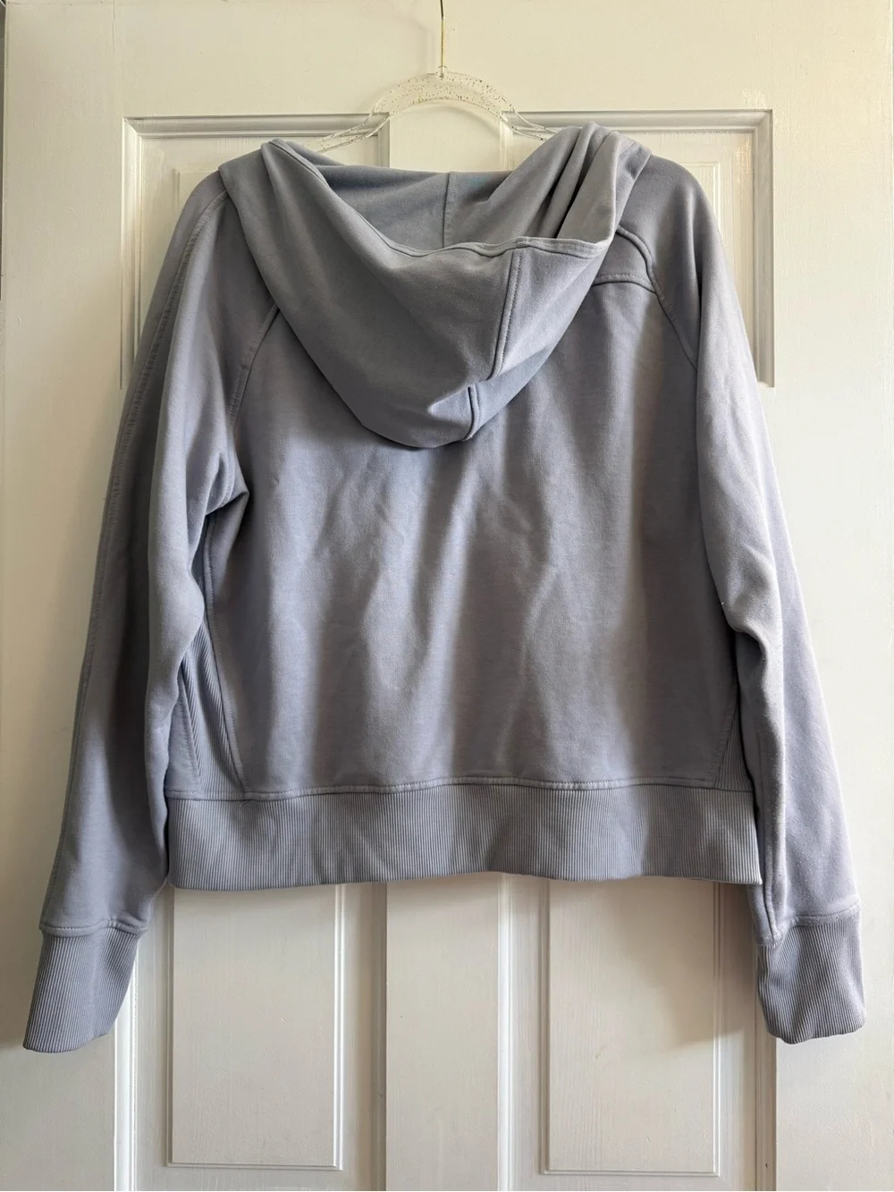 cute zip-up - Picture 3 of 4